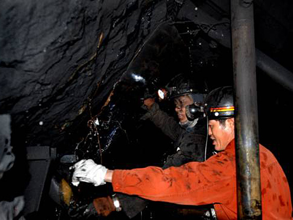 LED礦燈使用(yòng)方法都(dōu)有(yǒu)哪幾點