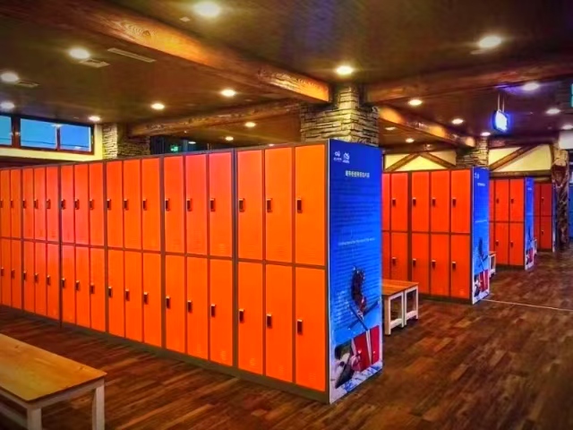 震驚！智能(néng)更衣櫃來(lái)了(le)~